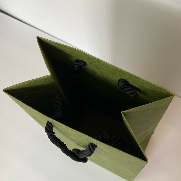 Gucci green shopping bags *Set of two, empty* - Picture 9 of 10